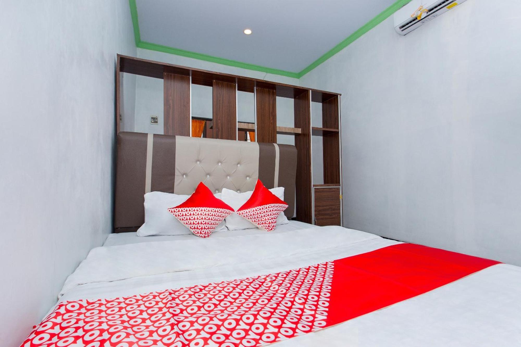 Griya Annisa Hotel Tegal  Exterior photo
